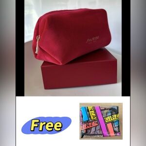 ✨HOST PICK✨Shiseido Red Key Card Holder Luxurious Velvet Accessory NWOT